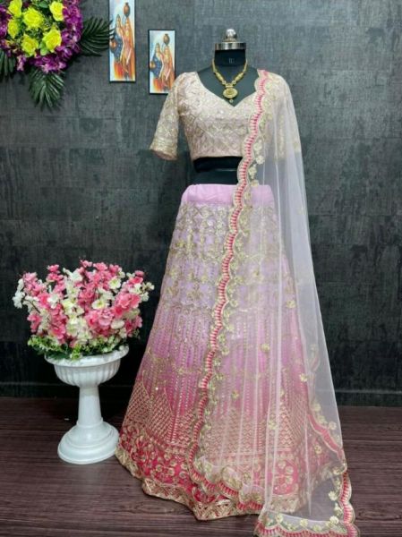 DESIGNER MANISH MALHOTRA KIARA ADVANI BRIDAL WEAR LEHENGA