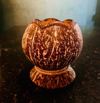 Handcrafted Candle - Eye Of Saturn 