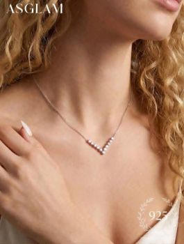 S925 Sterling Silver V-Shaped Cubic Zirconia Necklace