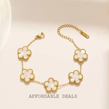 Clover Bracelet White 5 Petals