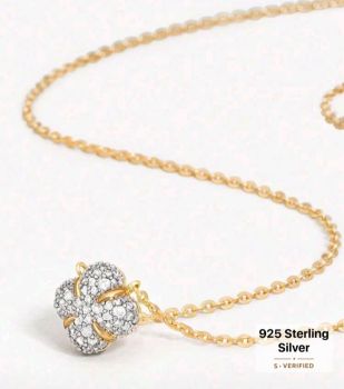 S925 Sterling Silver Fashionable Four-Leaf Pendant Necklace