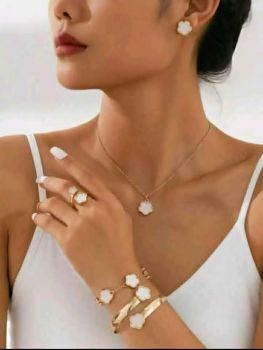 6pcs Clover Set