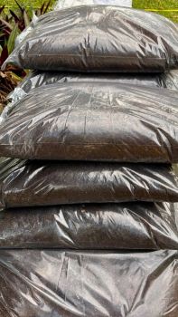 Black Gold Compost Fertilizer 20L Pack