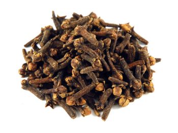 Cloves( लौंग )  (Packed in 1KG)