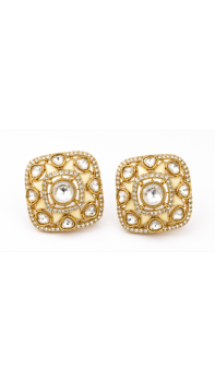 Reshmika Kundan earings