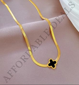 Black Charm Gold Clover Necklace 