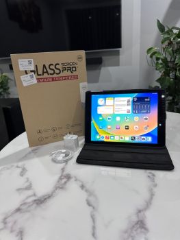 iPad 5th Generation 32GB Wi-Fi/ Cellular