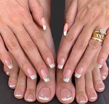 48 Piece Press on Nails Set #01