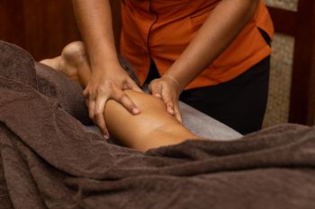 Foot Massage Reflexology (30 Mins)