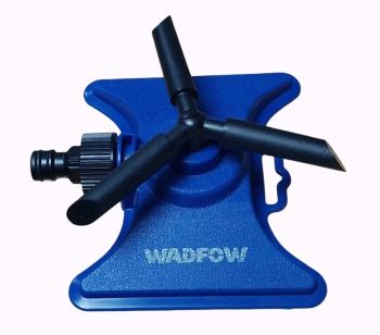 Hardware - Rotating 3 Arm Lawn Water Sprinkler With 3/4 Pipie Fitting.