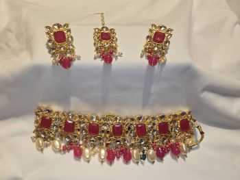 Semi Bridal Necklace Set