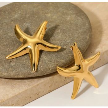 Gold Starfish Stud Earring