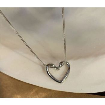 Silver Heart Pendant Necklace