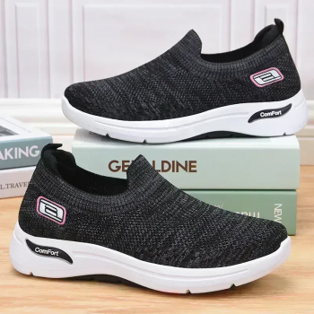 Breathable unisex runners