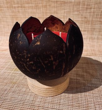 Handcrafted Candle - Tulip ( dark brown)
