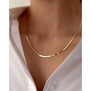 Elegant Minimalist Gold Snake Chain