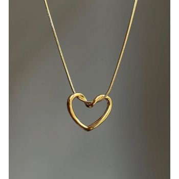 Gold Heart Pendent Necklace 