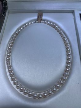 Fresh Water Pearls Necklace (10mm)