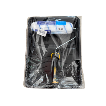 Paint roller and tray set