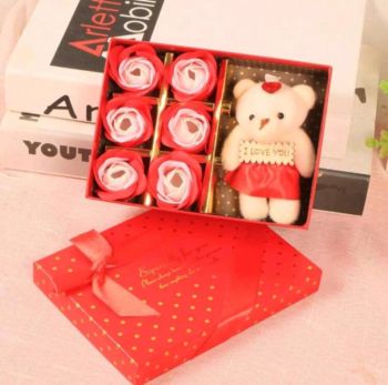 1 Set, 6pcs Scented Soap Flowers with 1 Card & Bear