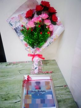 Flower bouquet and photo frame 
