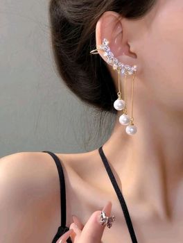 Faux Pearl Drop Earring