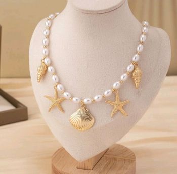 Faux Pearl & Sea Shell Necklace 