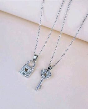 European & American Fashionable Key & Lock Necklace