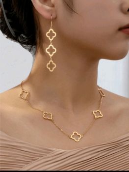 Clover cut out Jewelry Set 