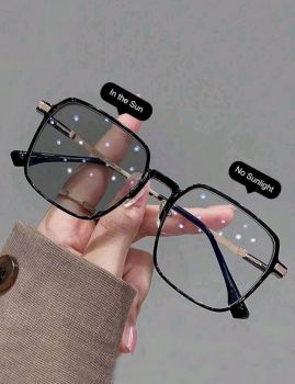 Blue Light Blocking and Photochromic Glasses 