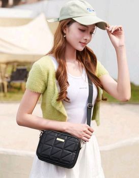 CrossBody Bag #B01