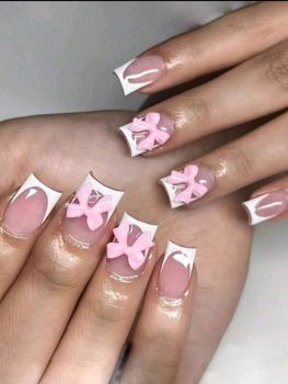 24 Piece Press On Nails set #07