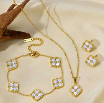 18K Gold Plated Clover jewelry set 