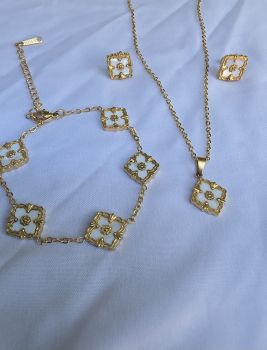 18K Gold Plated Clover jewelry set 