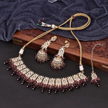 Glistening Choker Kundan & Pearl Maroon Gold Plated Necklace Set